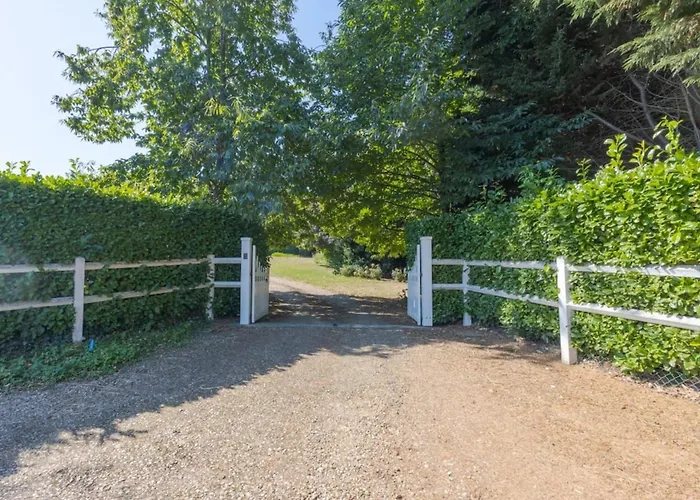 Splendide Longère De Charme - Collection Idylliq * Conteville (Eure)